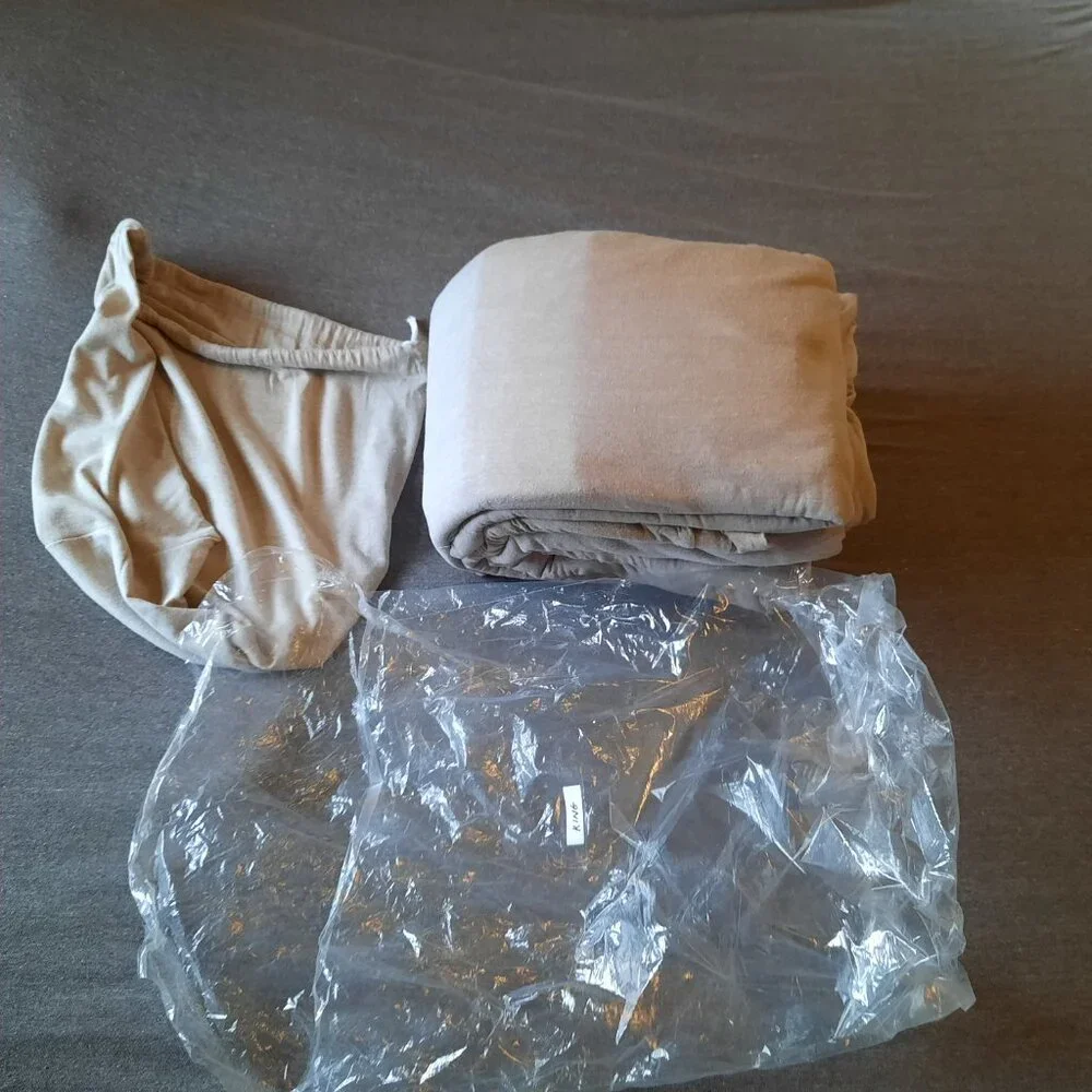 SOHO Loft Cotton -Jersey Knit KING Sheet Set (4 pc), Like New! - Oatmeal Heather